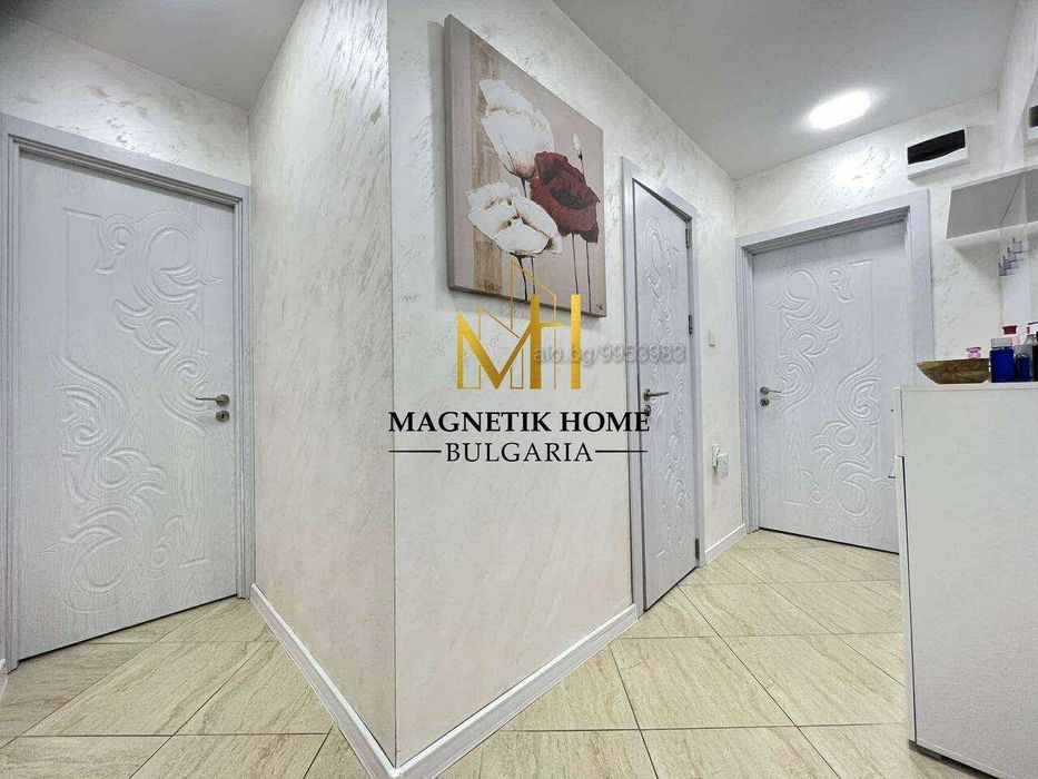 Дава се под наем Тристаен апартамент в Бургас, Славейков - 70 кв.м за 663 € - Снимка #2