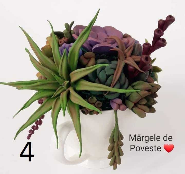 Compoziții florale din porțelan rece