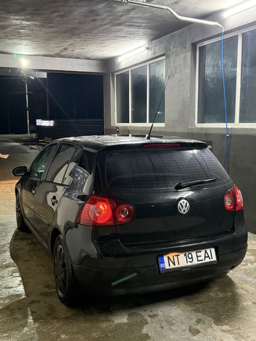 VOLKSWAGEN Golf 2005 — imagine 5