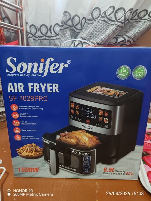 Продаётся Аэрофритюрница / аэрогриль Sonifer SF-1028 PRO

Sonifer SF-1