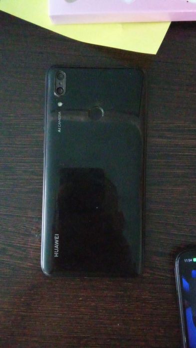 Продам телефоны на запчасти