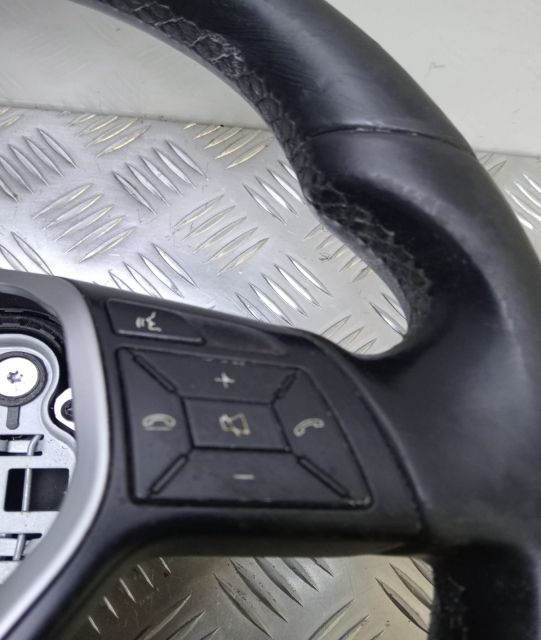 Volan cu comenzi 3068639 Mercedes-Benz E-Class W212 seria