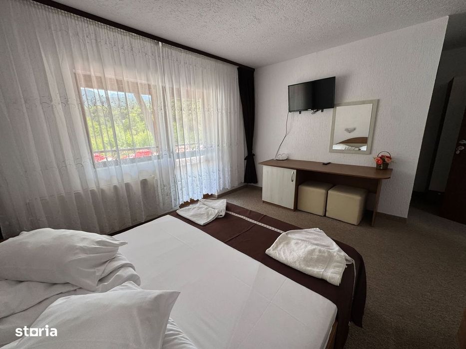 Complex Hotelier de lux cu piscina, afacere la cheie pe Transfagarasan