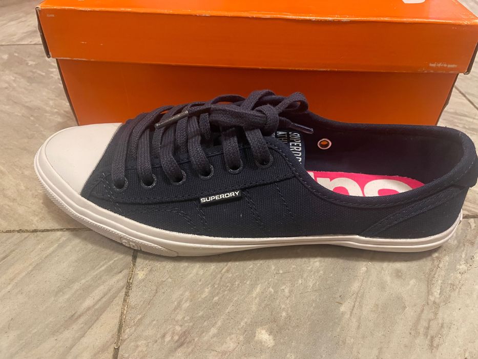 Оригинални Дамски кецове SUPERDRY 40 р-р