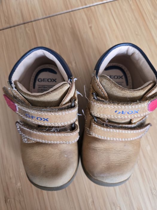 Pantofi Geox piele 21