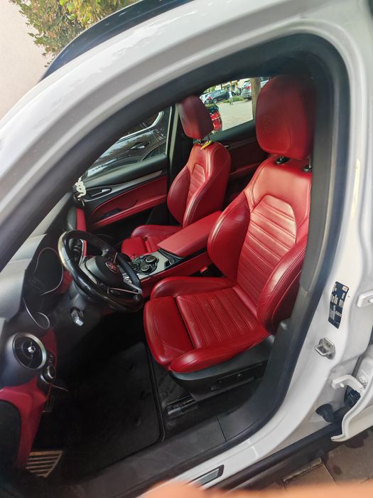 Alfa Romeo Stelvio 2.0 280 CP Q4