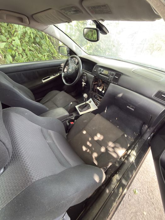 Toyota Corolla E120 2.0D4D 2002-2007г на части
