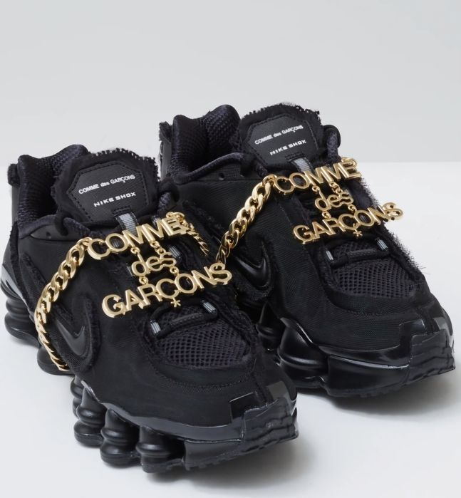 Nike comme degarcons