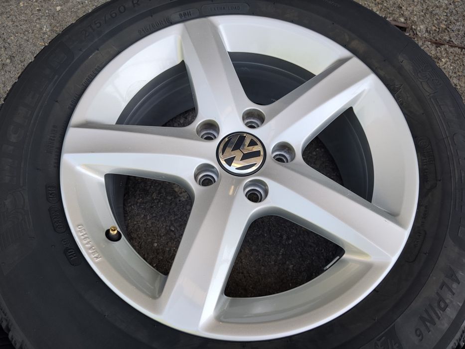 16" оригинални алуминиеви джанти за Vw Passat 8/Golf/Caddy..