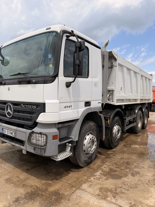 De vanzare basculanta mercedes actros 4141