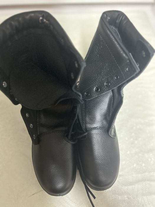 Берцы кожаные на шнурках