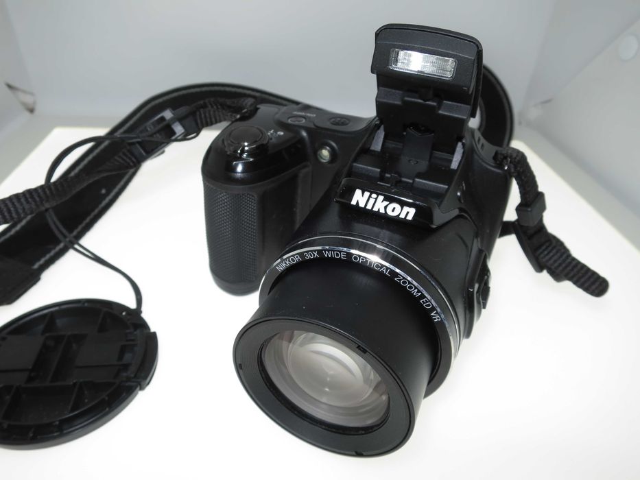 Nikon Coolpix L820 компактен фотоапара 30x оптичен зум FULL HD видео