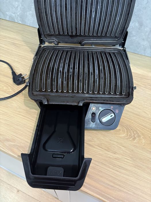 Грильница tefal.