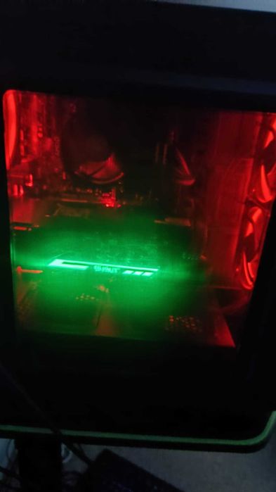 PC Gaming (Ryzen 5, GTX 1070 8GB, 16GB RAM) - SSD + 1TB HDD