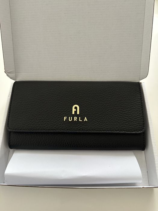 Дамски портмонета FURLA. Различни видове