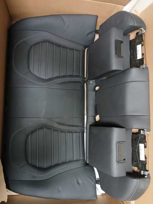 Vând Scaune Mercedes Benz C class