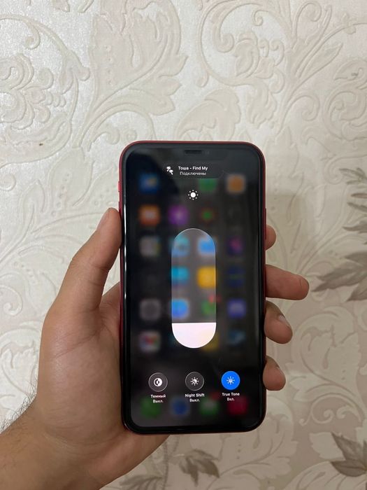 Продам Iphone 11
