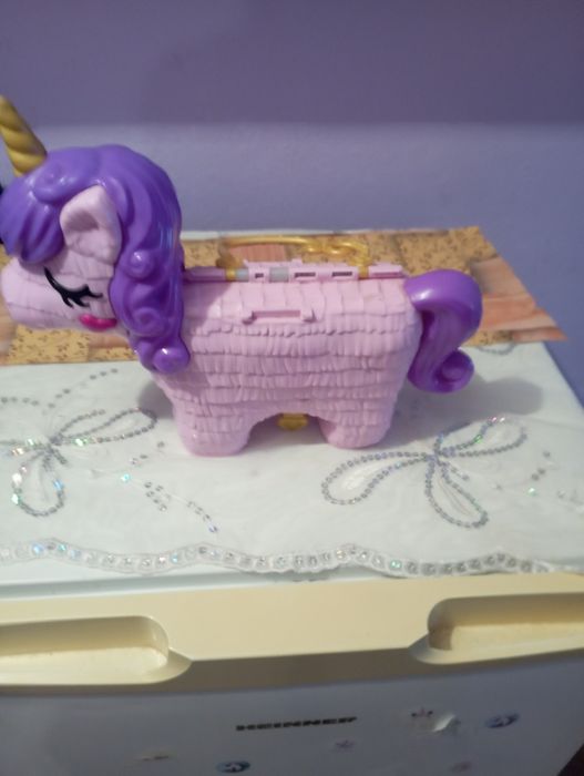 Vând jucări de copii