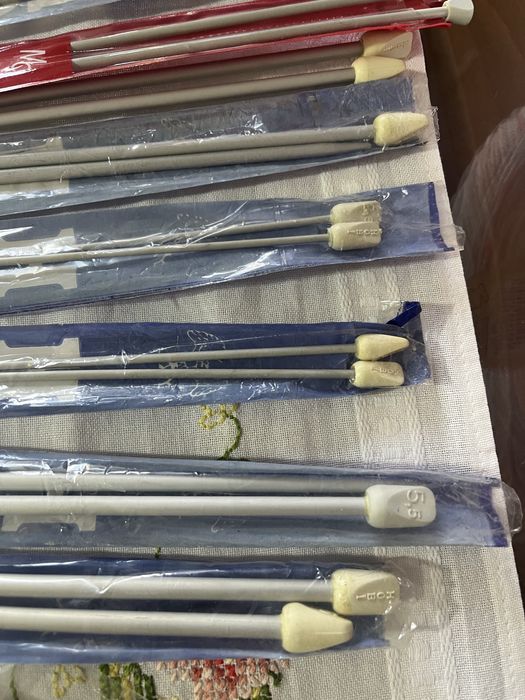 Обръчи  и игли за плетене