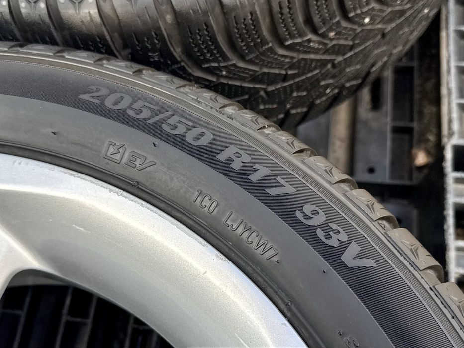 Алуминиеви джанти 17" 5x120+НОВИ ГУМИ DOT2625 Kumho-BMW X3,E87,E60,F20