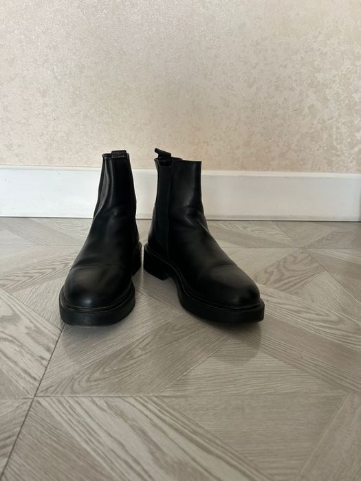 Ботинки женские демисезонные.