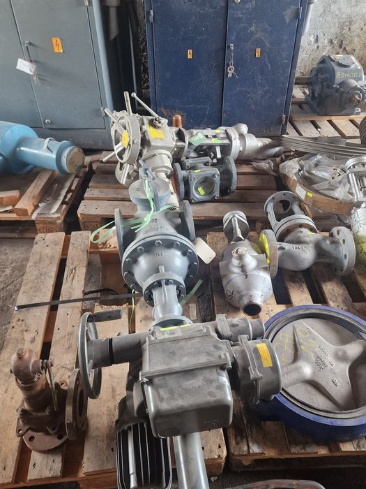 Помпа / Бътерфлай клапи / Арматура /ел . Задвижки / СКЛАД