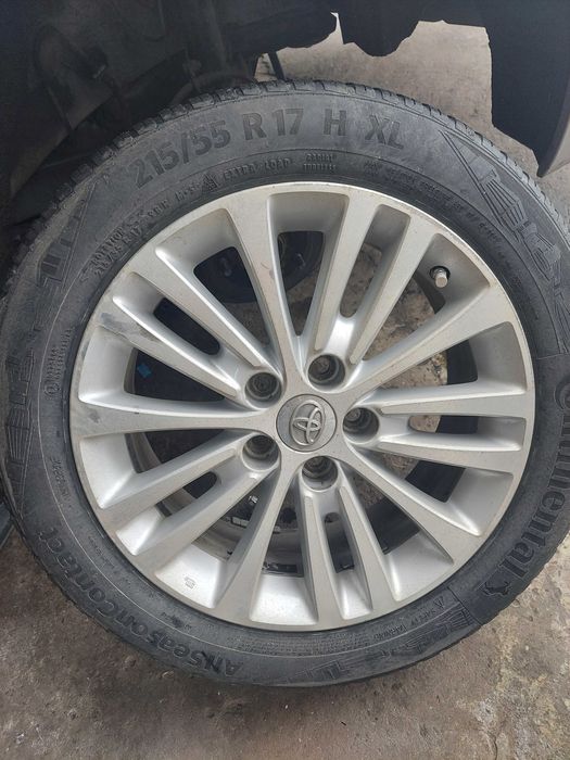 4бр. гуми 215/55/17 Continental и Mishelin All season, M+S dot22 6.0mm