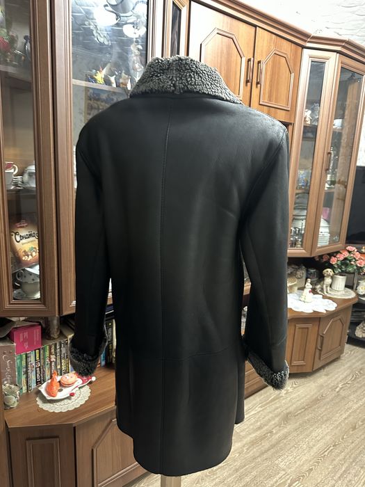 Продам мужскую дубленку