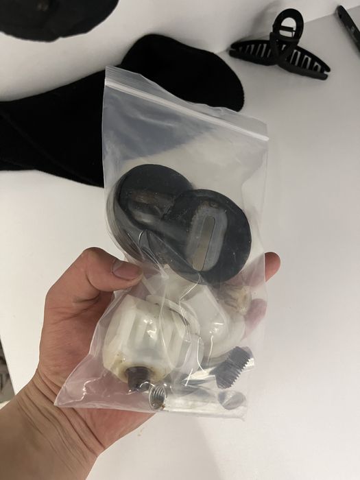 Продам подвесной унитаз б/у для инсталяции