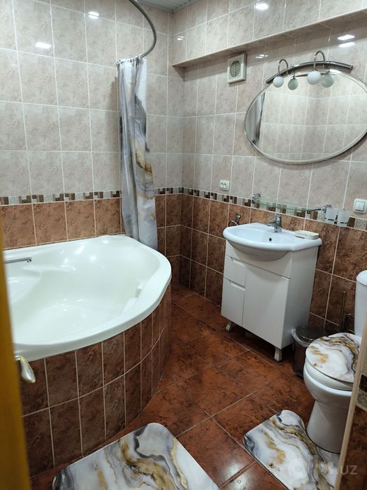 Своя на проспект космонавтов