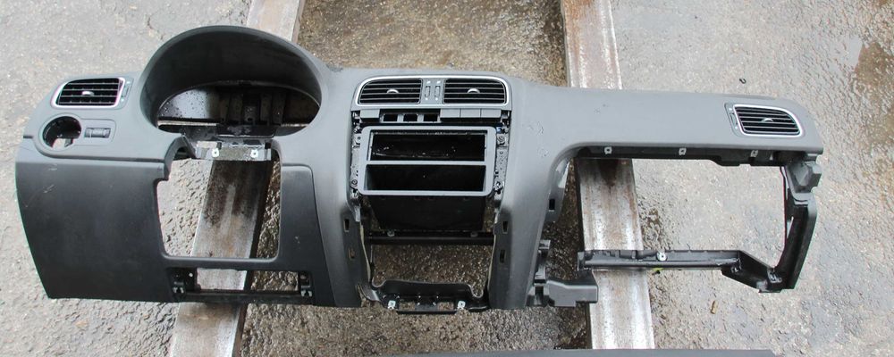 Табло за Фолксваген Поло 2011 г.