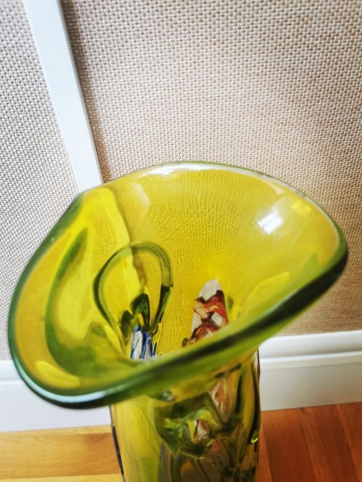 Антикварна ваза ръчно изработена Мурано стъкло духано многоцветна ваза