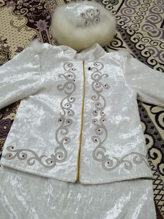 Прокат 2000 казакша ұлттық киім