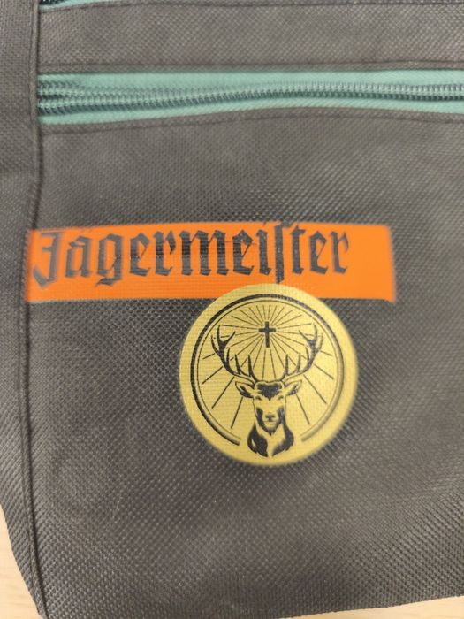 Borseta Jaegermeister. NOU, nefolosit