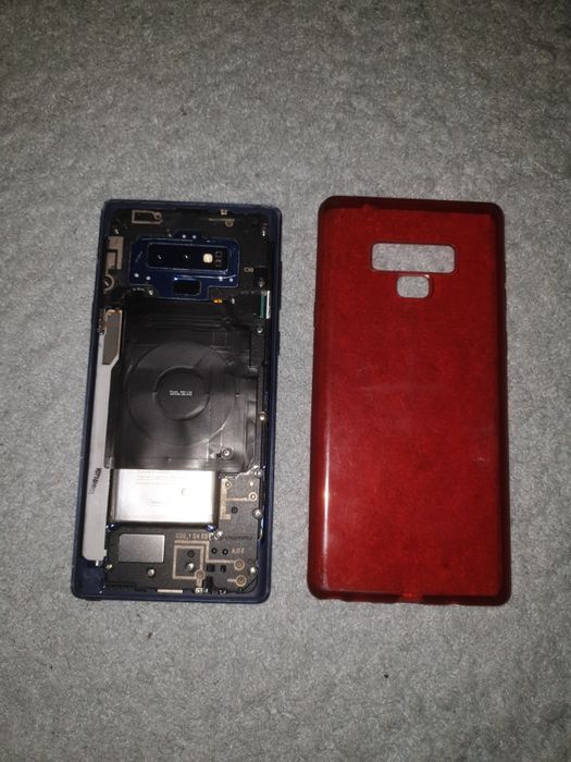 Продам samsung note 9