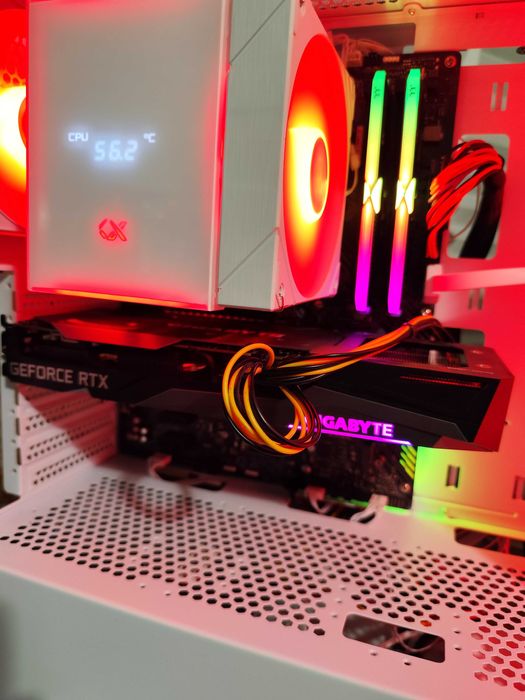 Асемблиране на нови компютри, отстаняване на проблеми, преинсталация.