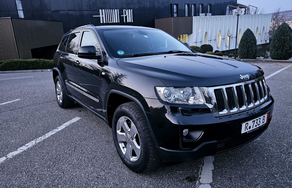 Jeep Grand Cherokee 3.0tdi  4×4/Automat/Navigație/Bixenon/Variante +-