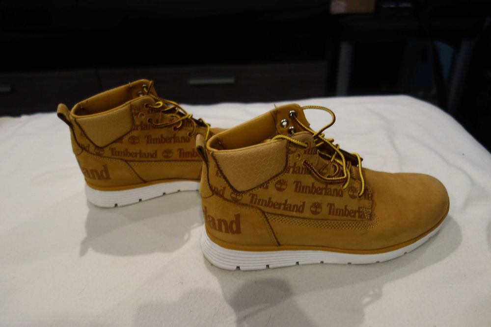 Продавам дамски обувки Timberland номер 37