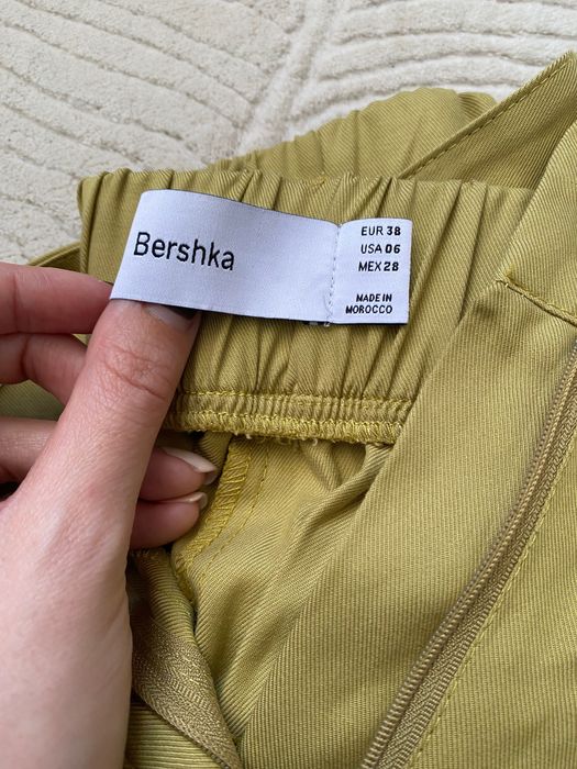 Широк панталон Bershka