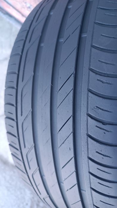 225/40/18 Bridgestone