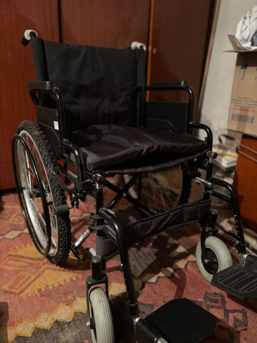 Инв. коляска. Новый