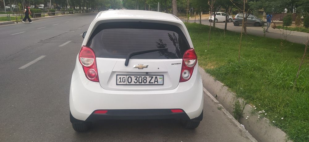 Балон хороший чихол почти новый пол ик тоже хороший