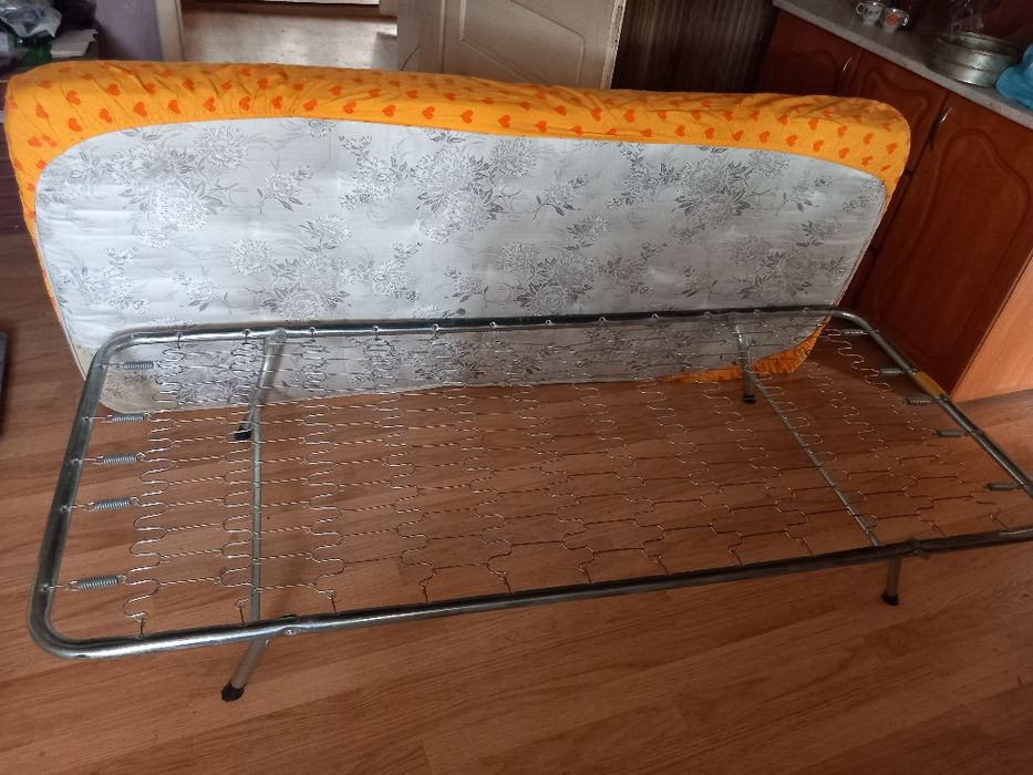 Pat saltea si rama metal rabatabila