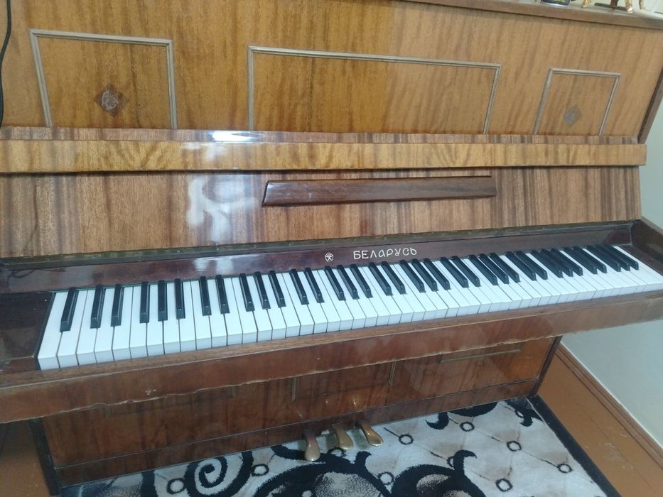 Pianino, fortepiano-Belarus