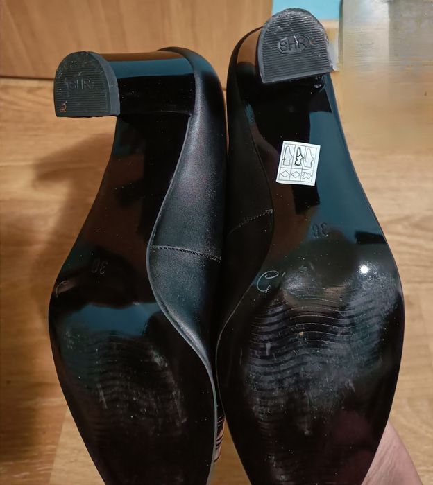 Pantofi eleganți din piele naturală – Mărimea 38