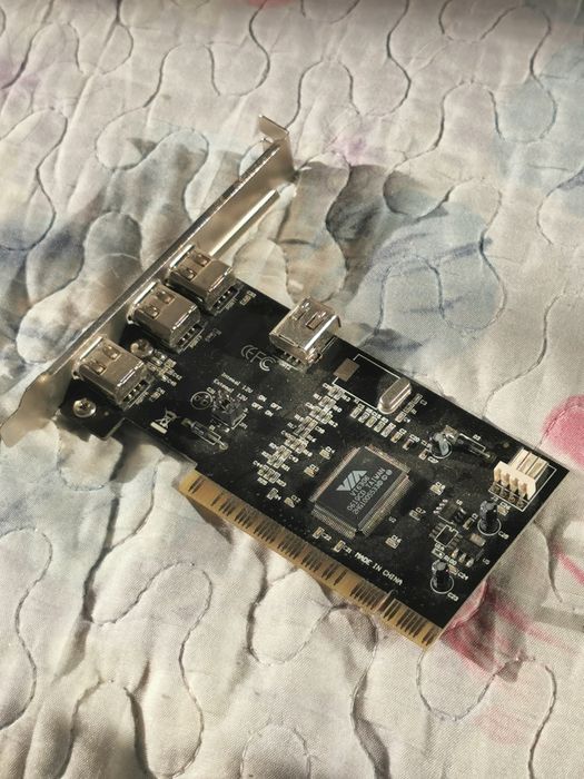 Placa adaptor PCI Firewire