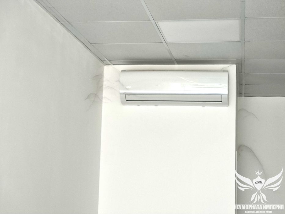 Продавам 37кв.м. помещение,офис,студио,магазин в гр.Асеновград