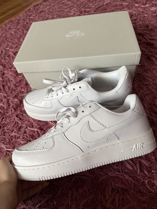 nike airforce 1 marime 43 noi