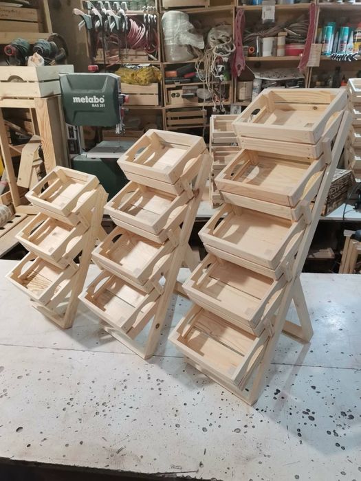 Вертикален мини стелаж