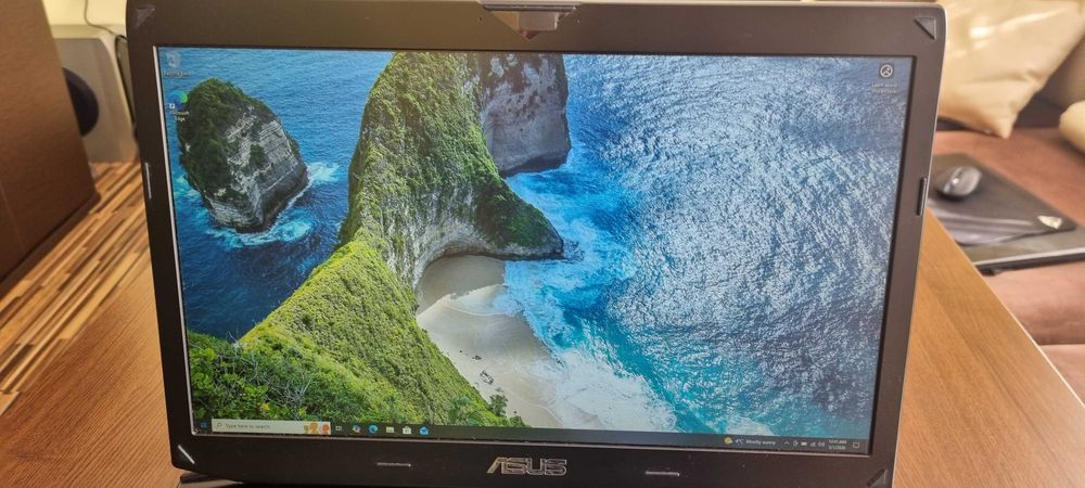 Лаптоп ASUS ROG G750JW-T4031